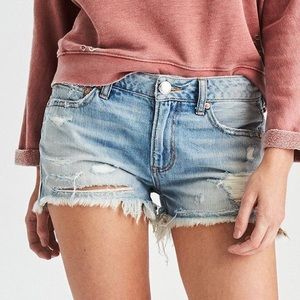 AE Tomgirl Shorts Distressed Light Wash Denim